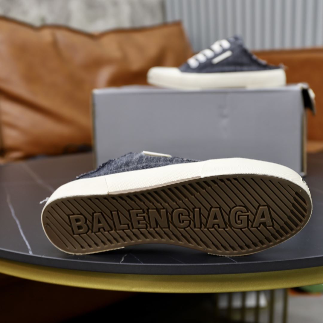 Balenciaga Slippers